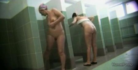 скрытая камера снято за голыми девушками смотреть